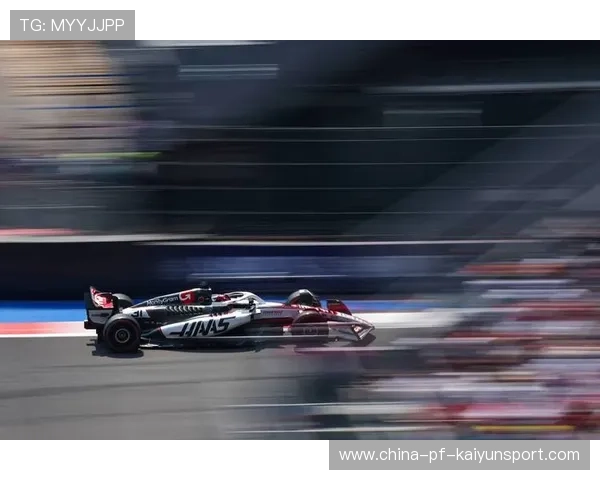 F1新秀在练习赛中表现抢眼获得车队赞赏
